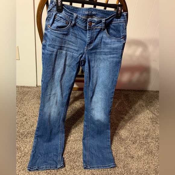 Slim bootcut light wash maurices classic jeans - Picture 2 of 7